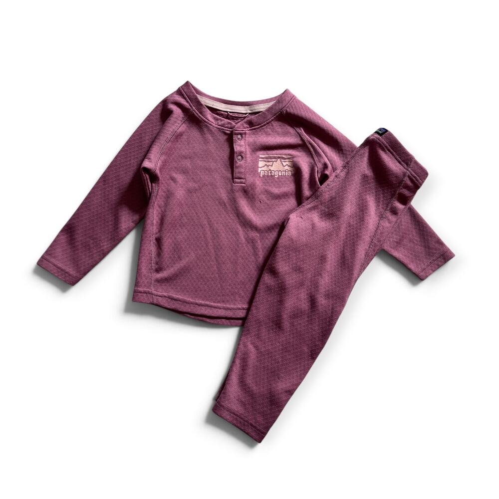 Patagonia capilene base layer set